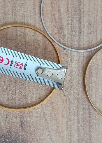 Esnek Altın Renkli Minimalist Bilezik - Görsel 10