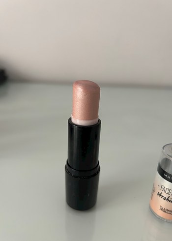 Maybelline Maybelline Facestudio Aydınlatıcı Stick