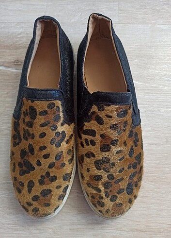 Zara Leopar Desenli Ayakkabı