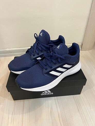 Adidas ayakkabı