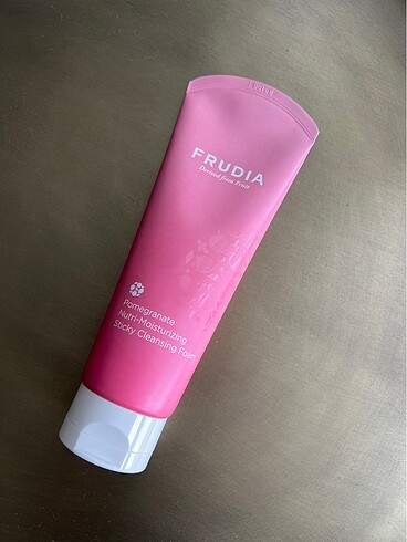 Frudia Cleansing Foam