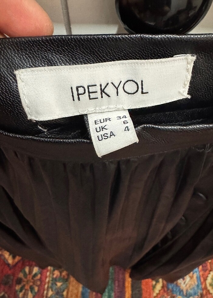 İpekyol deri piliseli etek - Görsel 2