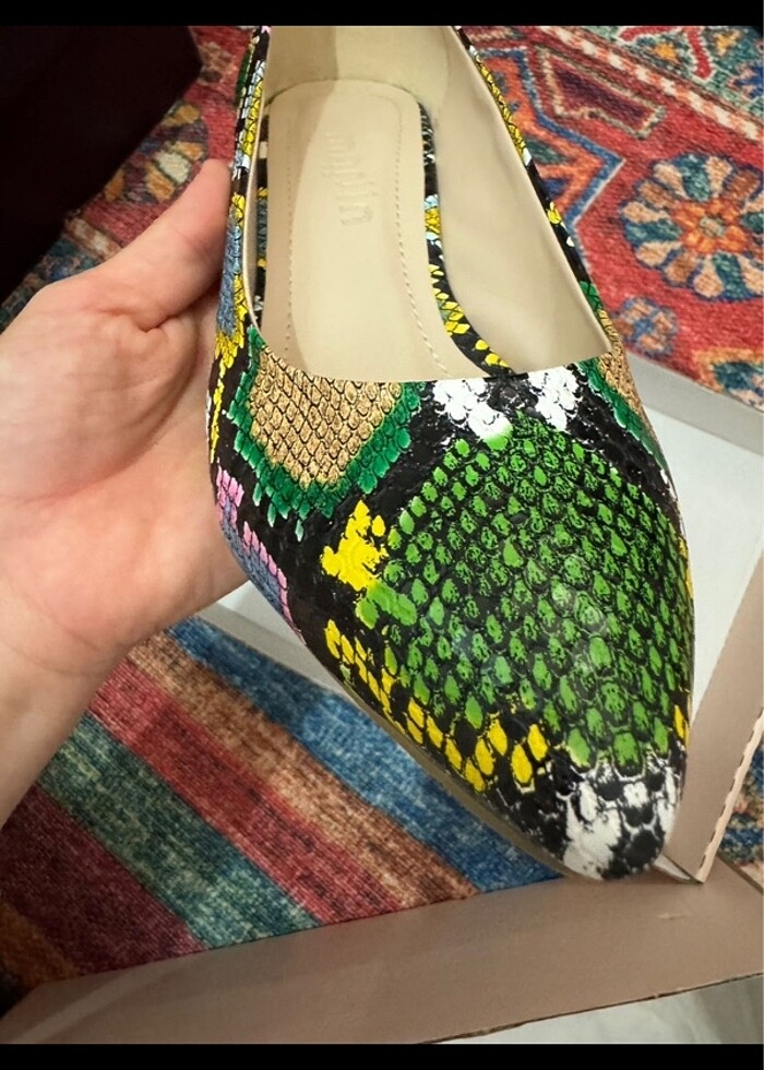 Marjin kısa topuklu ayakkabı - Görsel 4