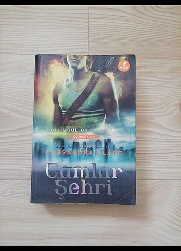  Beden cassandra clare camlar şehri 