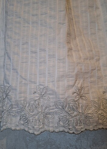 İpekyol gümüş işlemeli şık diz altı elbise - Görsel 3