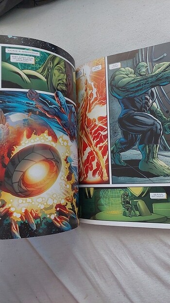 Beden Renk Fantastik dörtlü cilt 1 çizgi roman marvel