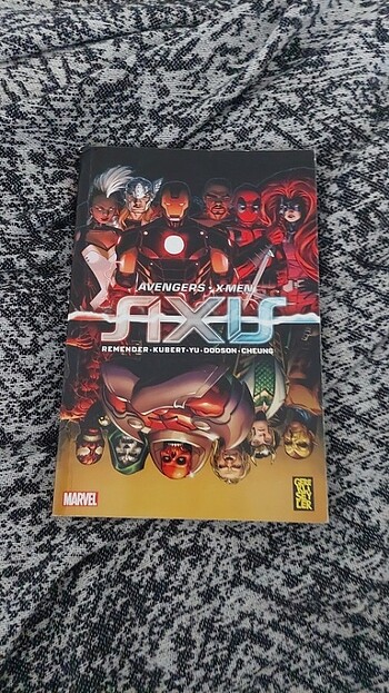 Axis çizgi roman marvel 