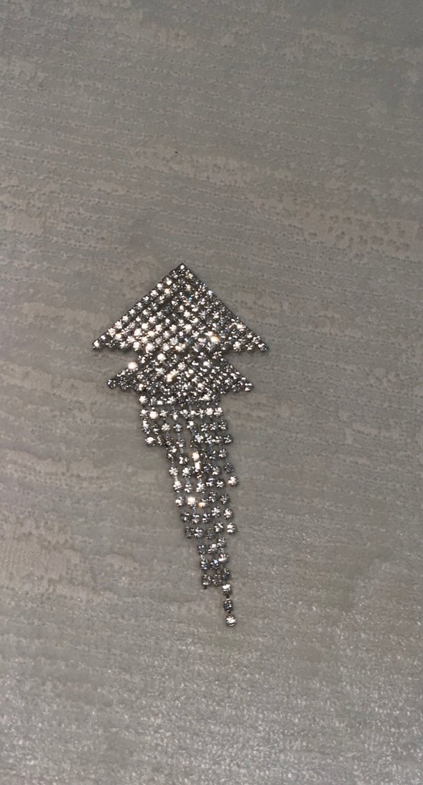 Uzun Gri Payetli Punk Küpe - Görsel 3