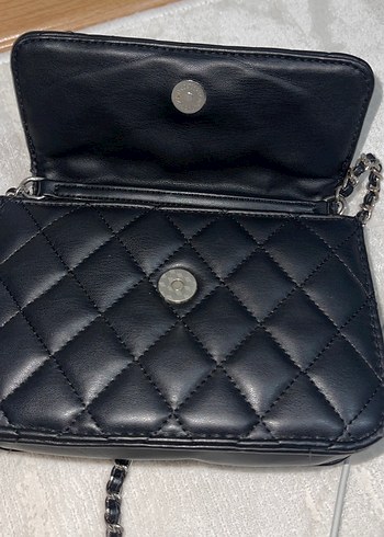 Zincir Detaylı Siyah Deri Kadın Çanta - Görsel 4