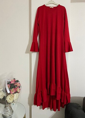 Kırmızı tesettür elbise