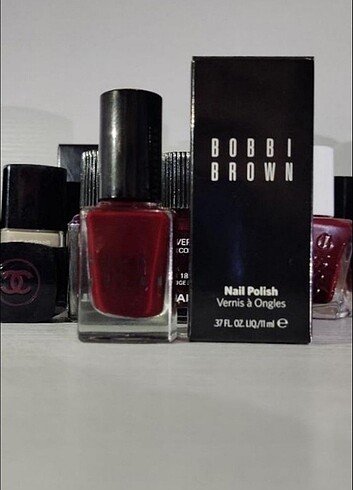  Beden BOBBI BROWN oje