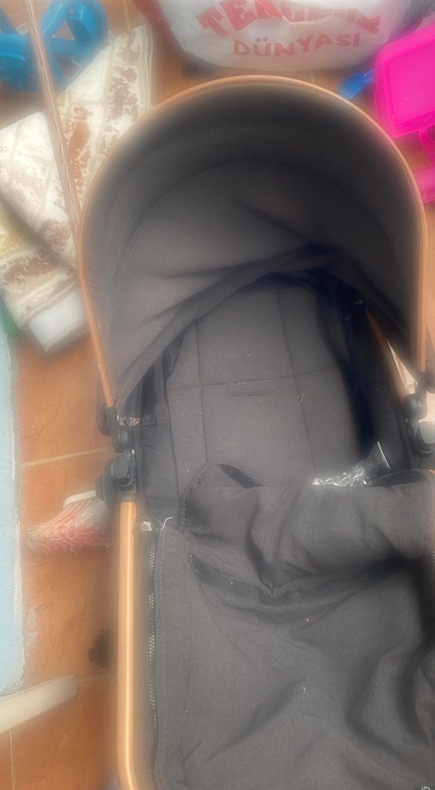 altı çalındı sadece üst bebeğım büyük olduğu için uğraşmadım - Görsel 3