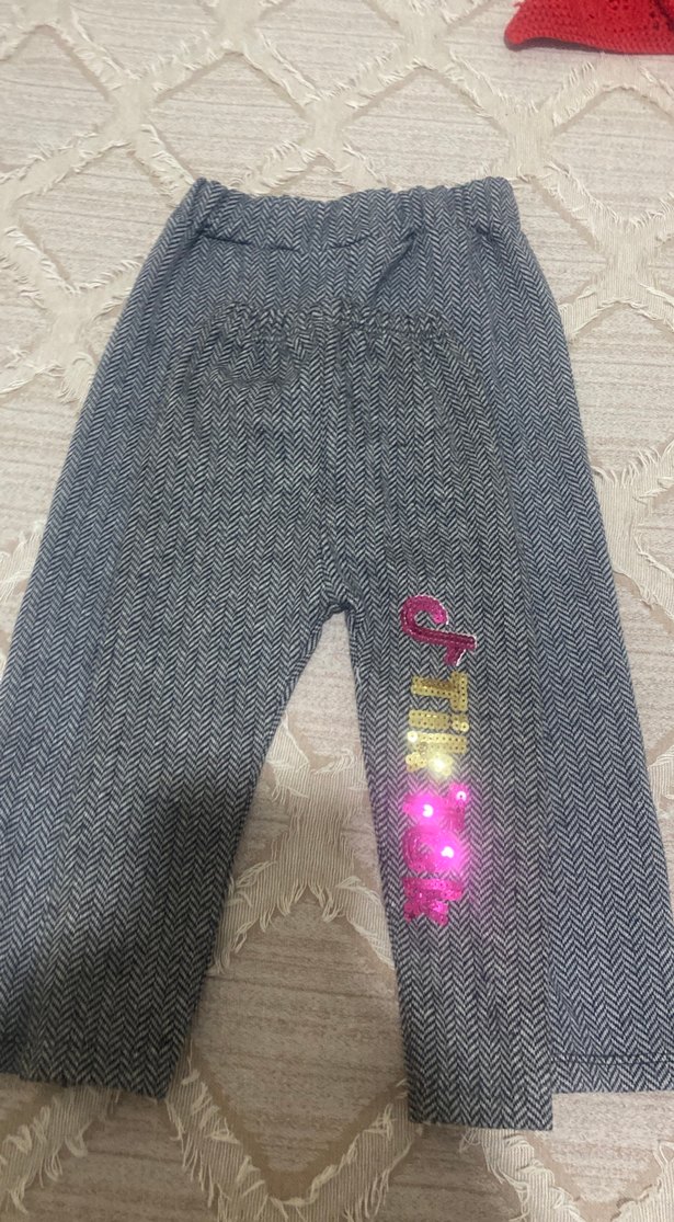 Kız Çocuk Gri Parlak Baskılı Denim Tayt - Görsel 2