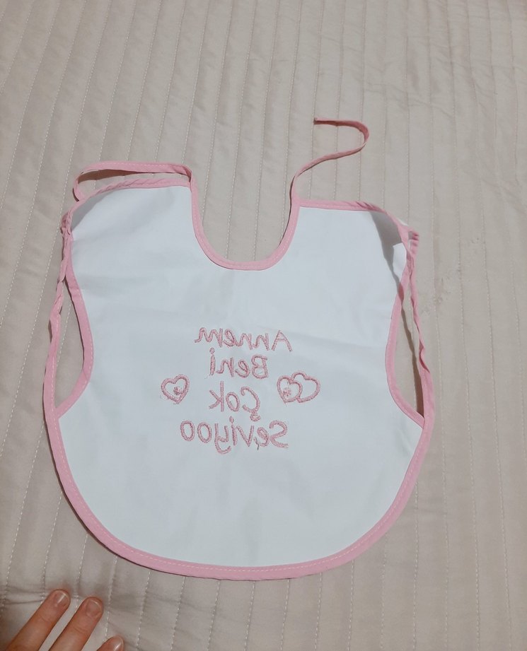 Pembe Nakışlı sıvı geçirmez Bebek Önlüğü - Görsel 3