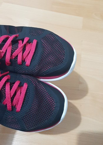 Pembe Siyah Spor Sneakers Nike orjinal - Görsel 3
