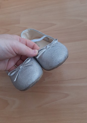 Gri Kız Çocuk Babet Ayakkabı Tokalı LC Waikiki - Görsel 4