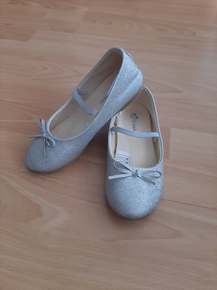 Gri Kız Çocuk Babet Ayakkabı Tokalı LC Waikiki - Görsel 2