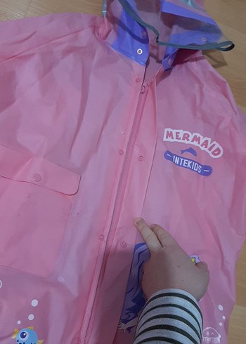 Kız Çocuk Pembe Baskılı Kapüşonlu Yağmurluk - Görsel 3