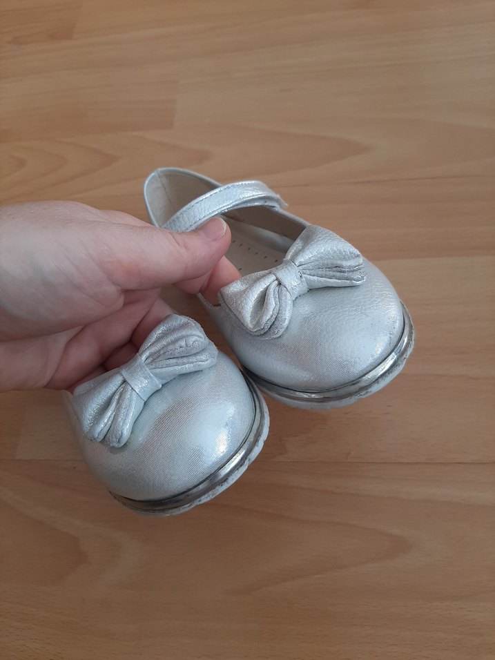 Kız Çocuk Gri Fiyonk Detaylı Babet - Görsel 4