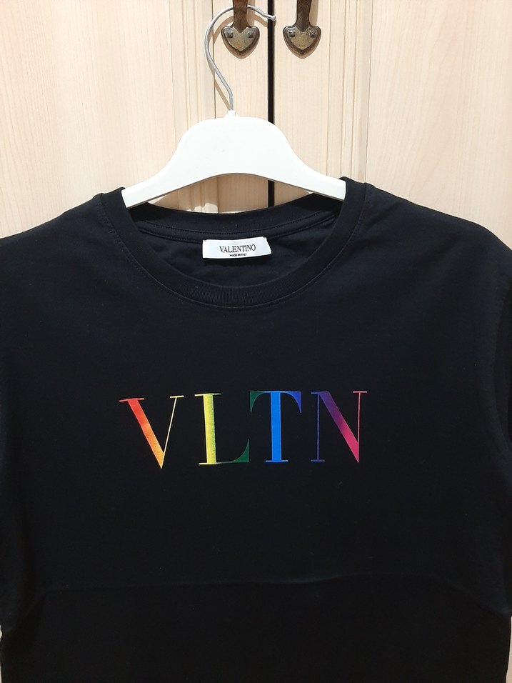 VLTN Baskılı Siyah Erkek Tişört Valentino - Görsel 2