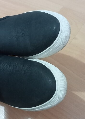 37,5 Beden siyah Renk Skechers orjinal kadın ayakkabı