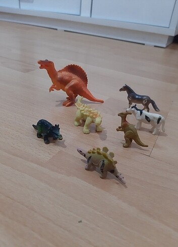 Hayvan figürleri dinozorlar 