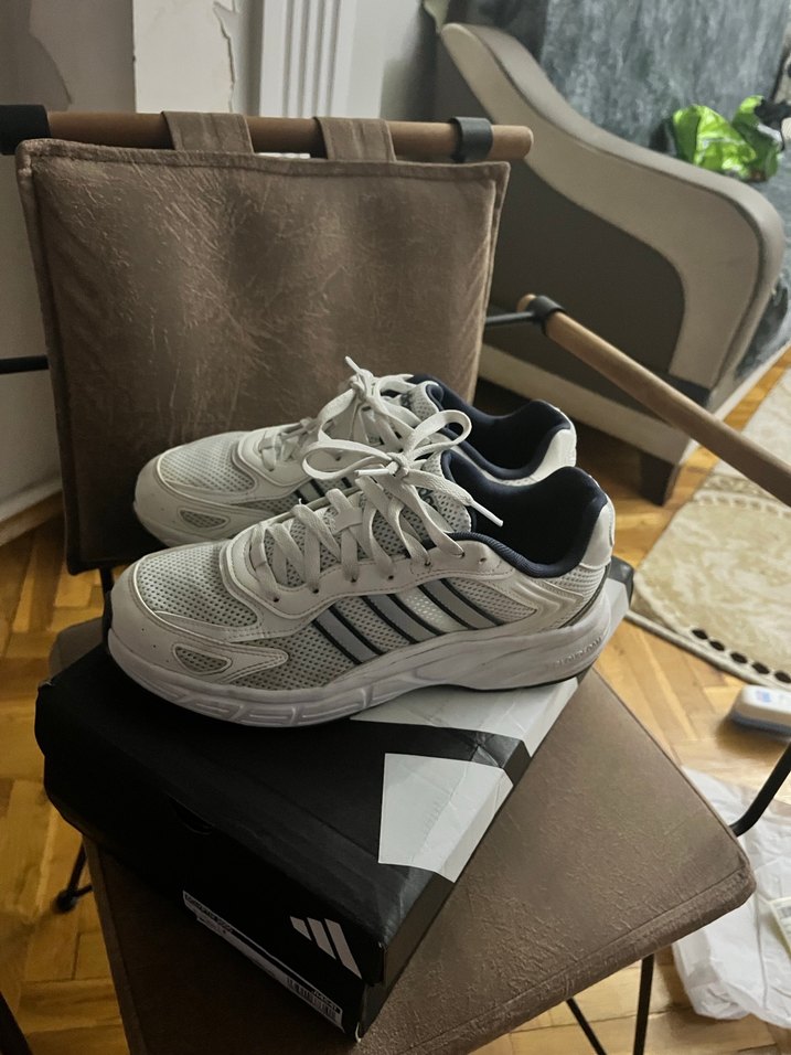 42.5 Orijinal Adidas çok az giyildi - Görsel 5