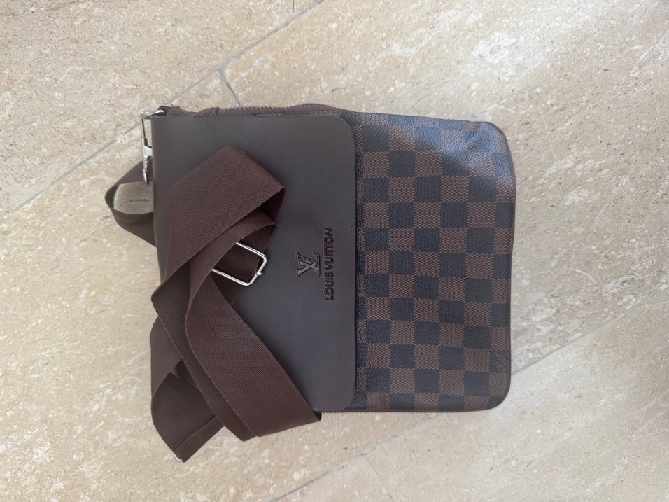 Louis Vuitton omuz çantası - Görsel 2