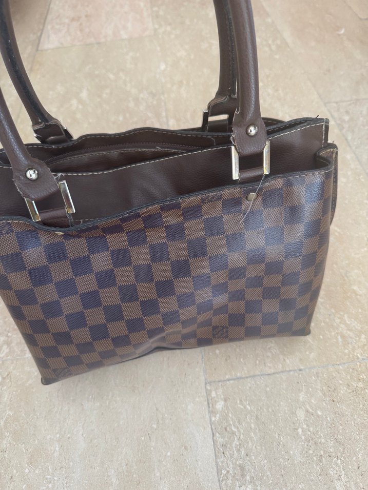 Kahverengi Kareli Deri Tokalı Kadın Çantası - Görsel 2