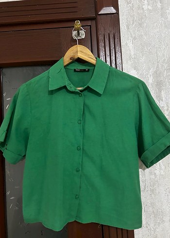 Düğmeli Yeşil Kısa Kollu Keten Gömlek - Görsel 2