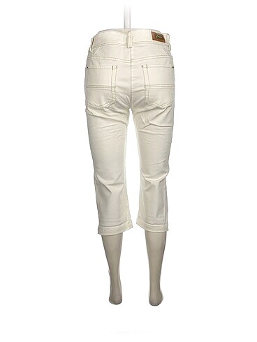 38 Beden PreLoved Bermuda / Kapri %70 İndirimli.