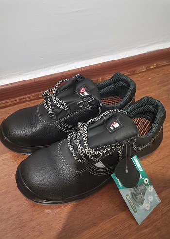 43 No Is Ayakkabısı - Görsel 2