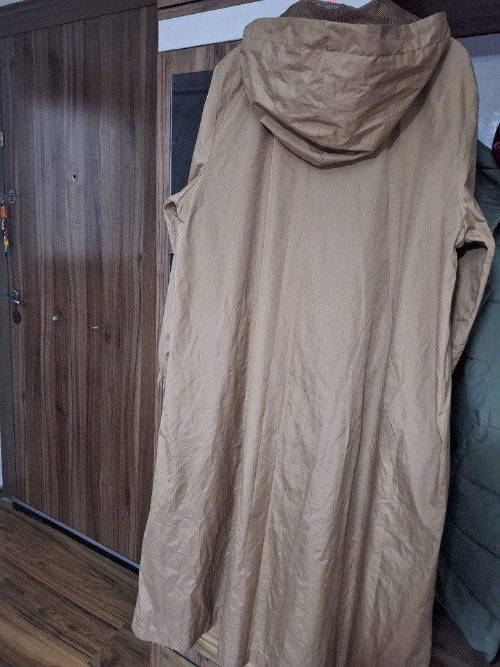 Bej Kadın Uzun Düğmeli Trençkot - Görsel 3