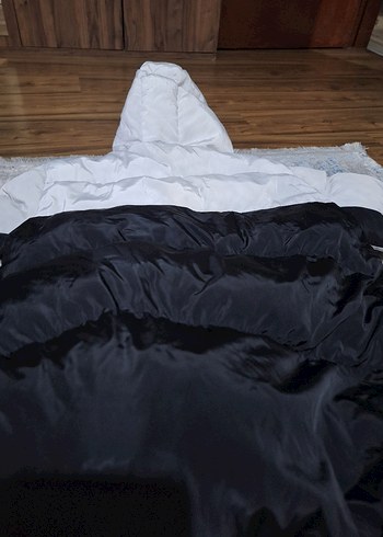 Nike Kapüşonlu Siyah Beyaz Erkek Mont - Görsel 3