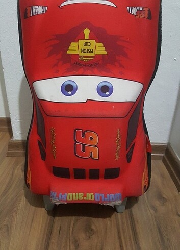  Disney Okul cantasi valiz