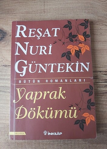 Yaprak Dökümü Reşat Nuri Guntekin