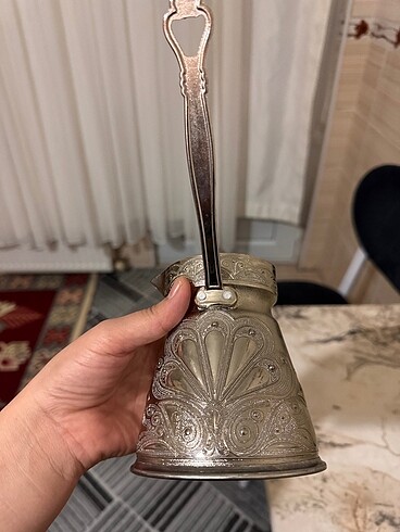 Beden Renk Gümüş işlemeli döküm cezve