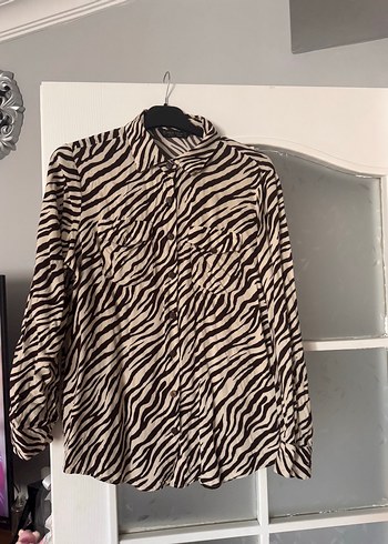 Kahverengi Zebra Desenli Kadın Gömlek