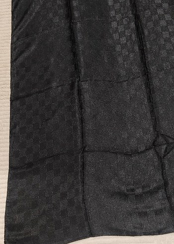 Siyah Parlak Kadın eşarp fular - Görsel 3