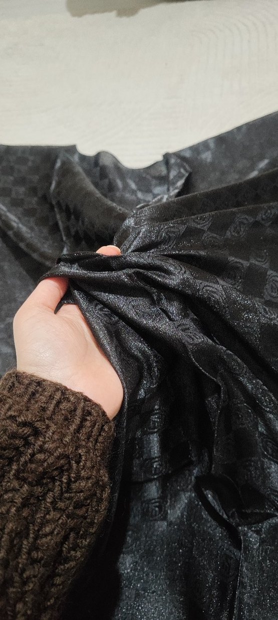 Siyah Parlak Kadın eşarp fular - Görsel 2