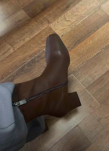 Bershka Kısa çizme topuklu bot topuklu çizme