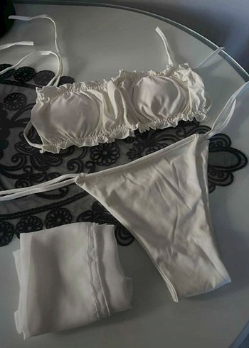 H&M beyaz bikini takımı