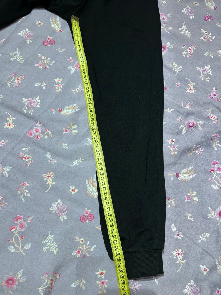 Kız/erkek çocuk siyah Rahat Kesim eşofman 2 tane - Görsel 5