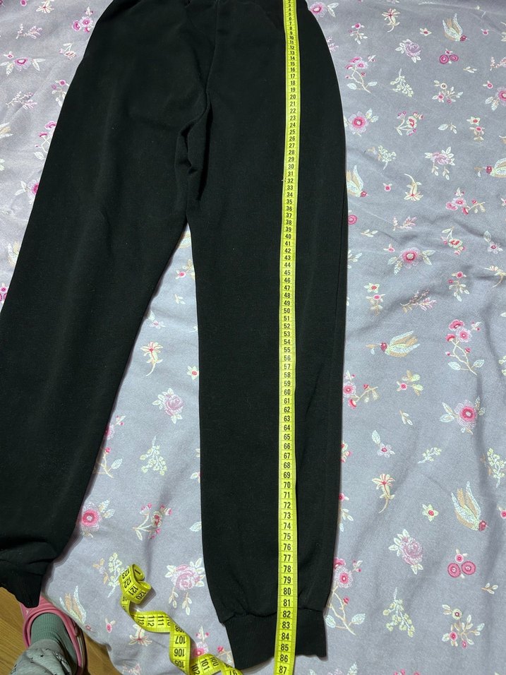 Kız/erkek çocuk siyah Rahat Kesim eşofman 2 tane - Görsel 4