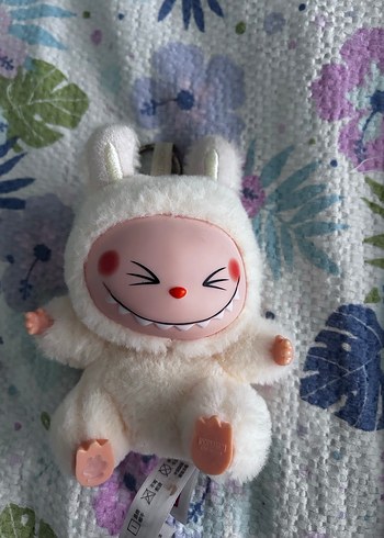 Pastel Beyaz Tavşan Peluş Oyuncak Labubu - Görsel 2