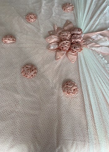 Nakışlı Pudra Pembe Yatak Örtüsü - Görsel 3