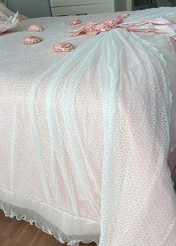 Nakışlı Pudra Pembe Yatak Örtüsü - Görsel 5