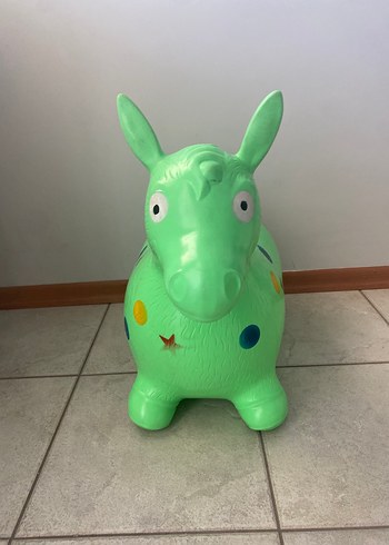Renkli Yeşil Şişme Oyuncak At