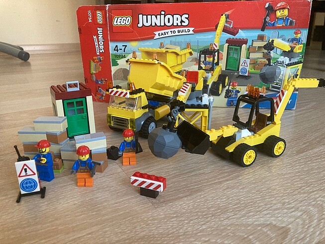 Lego Juniors Buıld