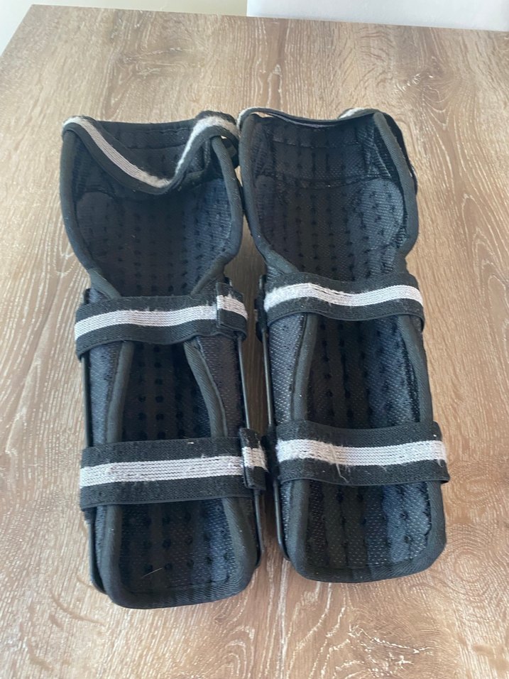 Siyah Lastik Motosiklet Diz Koruyucu - Görsel 3